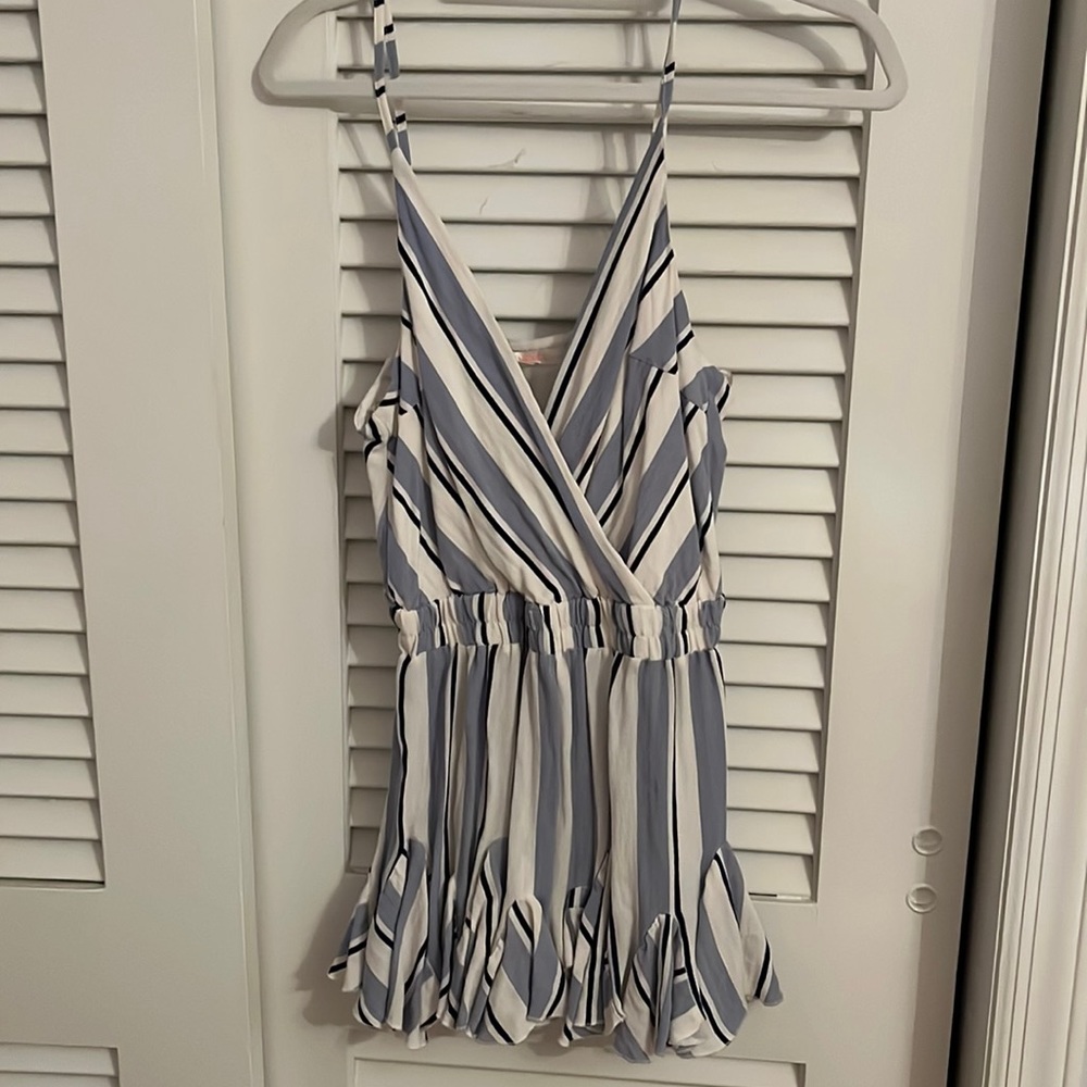 Luxxel Size Small Romper